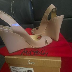 Nude wedge Christian Louboutin